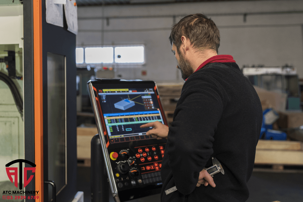may phay cnc dung de lam gi 2 Máy Phay Dùng Để Làm Gì? Tìm Hiểu Về Máy Phay CNC 7 Nguyên tắc khi sử dụng máy phay