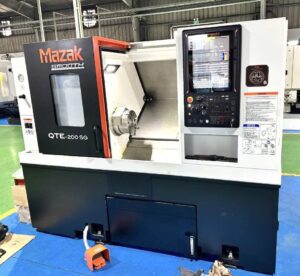Máy tiện CNC chính hãng