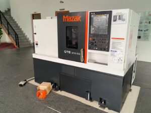 Tìm hiểu về máy tiện CNC
