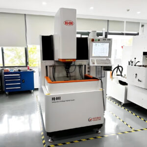 tham-khao-ngay-6-loai-may-cnc-thong-dung-nhat-hien-nay