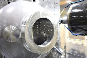 Ứng dụng máy phay ngang CNC trong công nghiệp