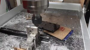 Lưu ý khi sử dụng và bảo dưỡng máy phay CNC mini cũ