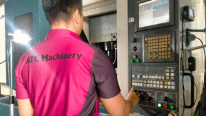 Thực hiện kiểm tra trước khi báo giá sửa máy CNC Bình Dương