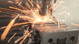 Lỗi thay dao máy phay CNC có thể làm gãy dao