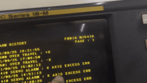 Xuất hiện mã lỗi trục X máy CNC trên màn hình là dấu hiệu điển hình