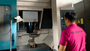 Kiểm tra và đánh giá hư hỏng để lên báo giá chính xác, cụ thể