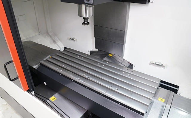 mazak vc ez 510 ip 2 New Mazak VC-Ez 510 IP Milling Machine 4 VC-Ez 510 IP with large machining area